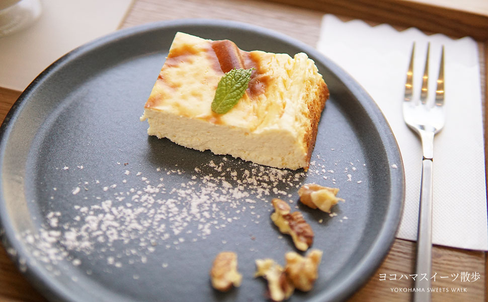 反町駅 Coffee KOBAN チーズケーキ